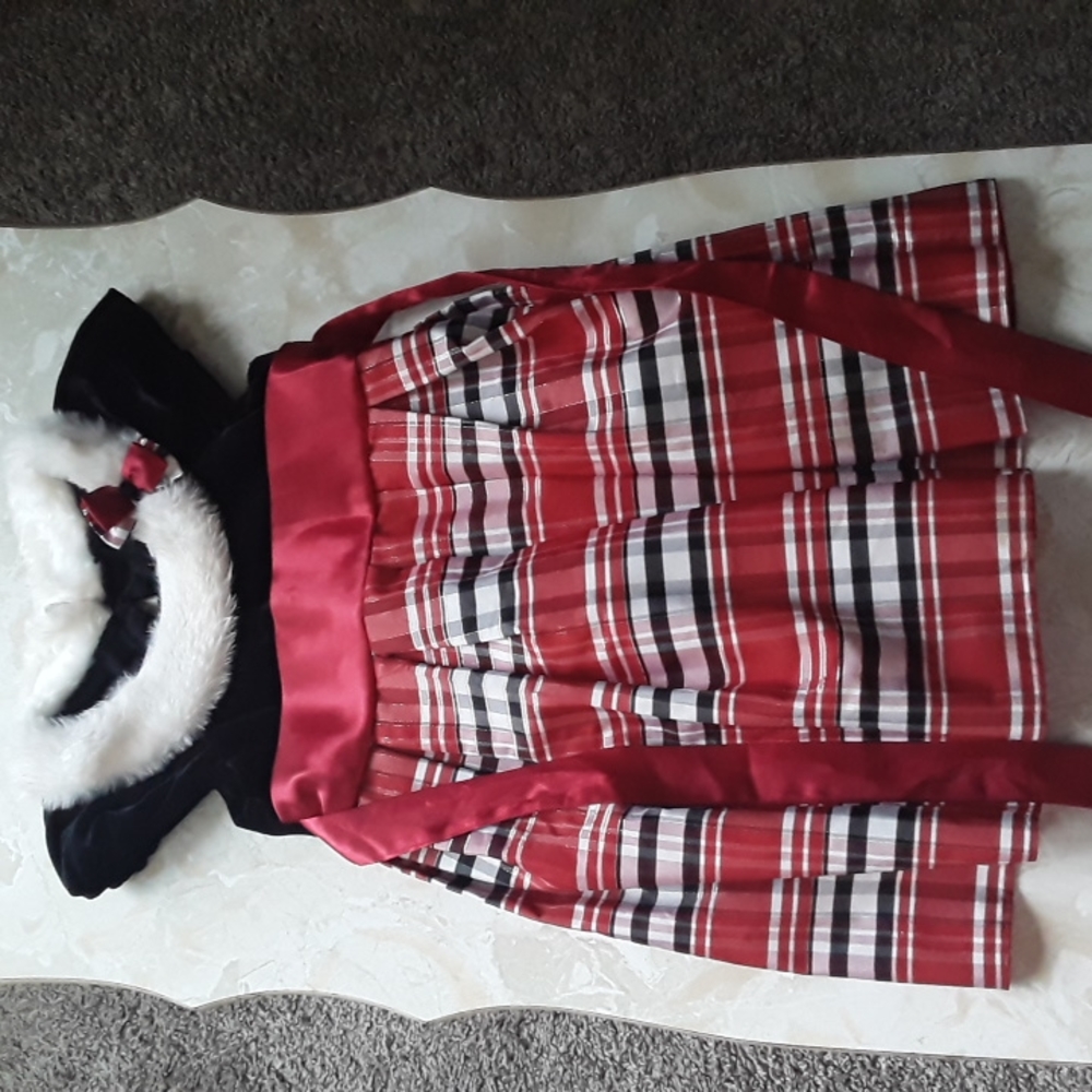 2/$25 Jona Michelle size 4t Christmas dres